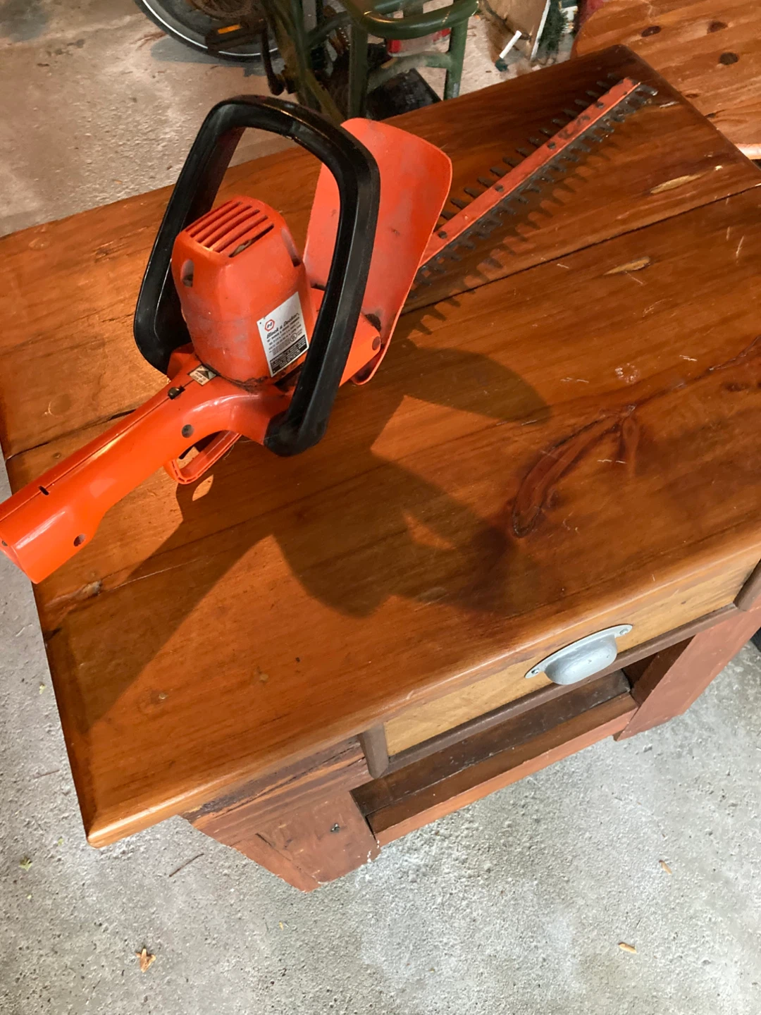 Black & Decker 16" Shrub & Hedge Trimmer - photo 2