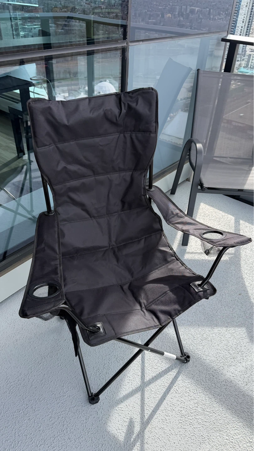 Black Camping Chair with Cup Holders and carrier bag