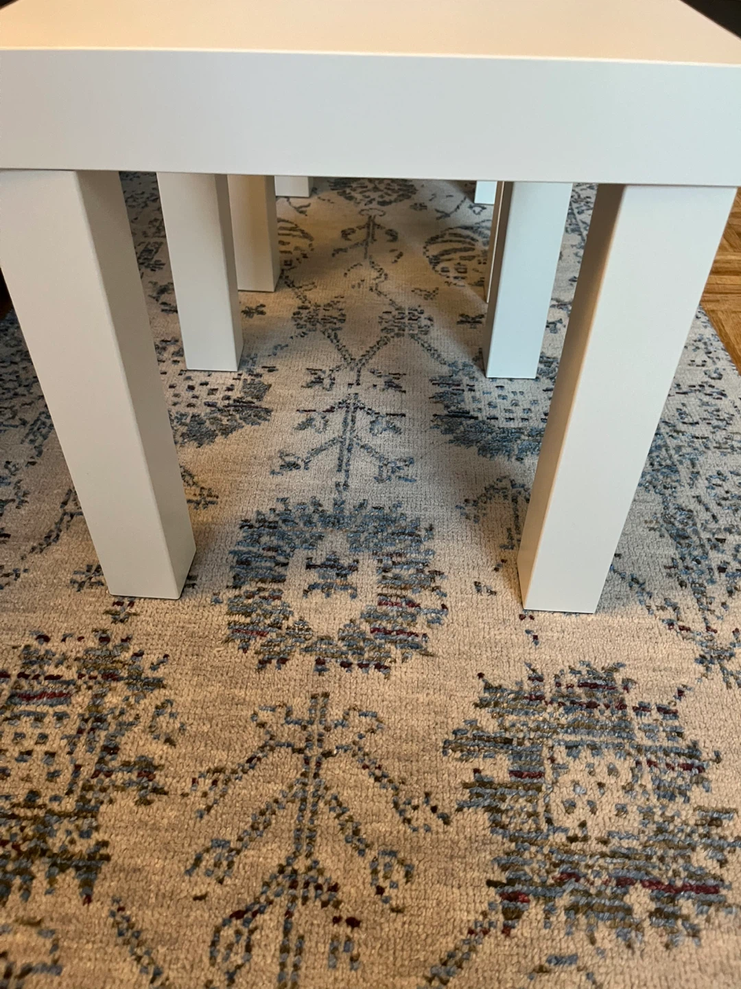 Pair of ikea white side tables - photo 4