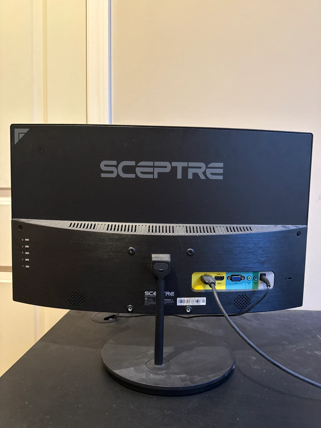 Sceptre Curved Monitor - photo 2