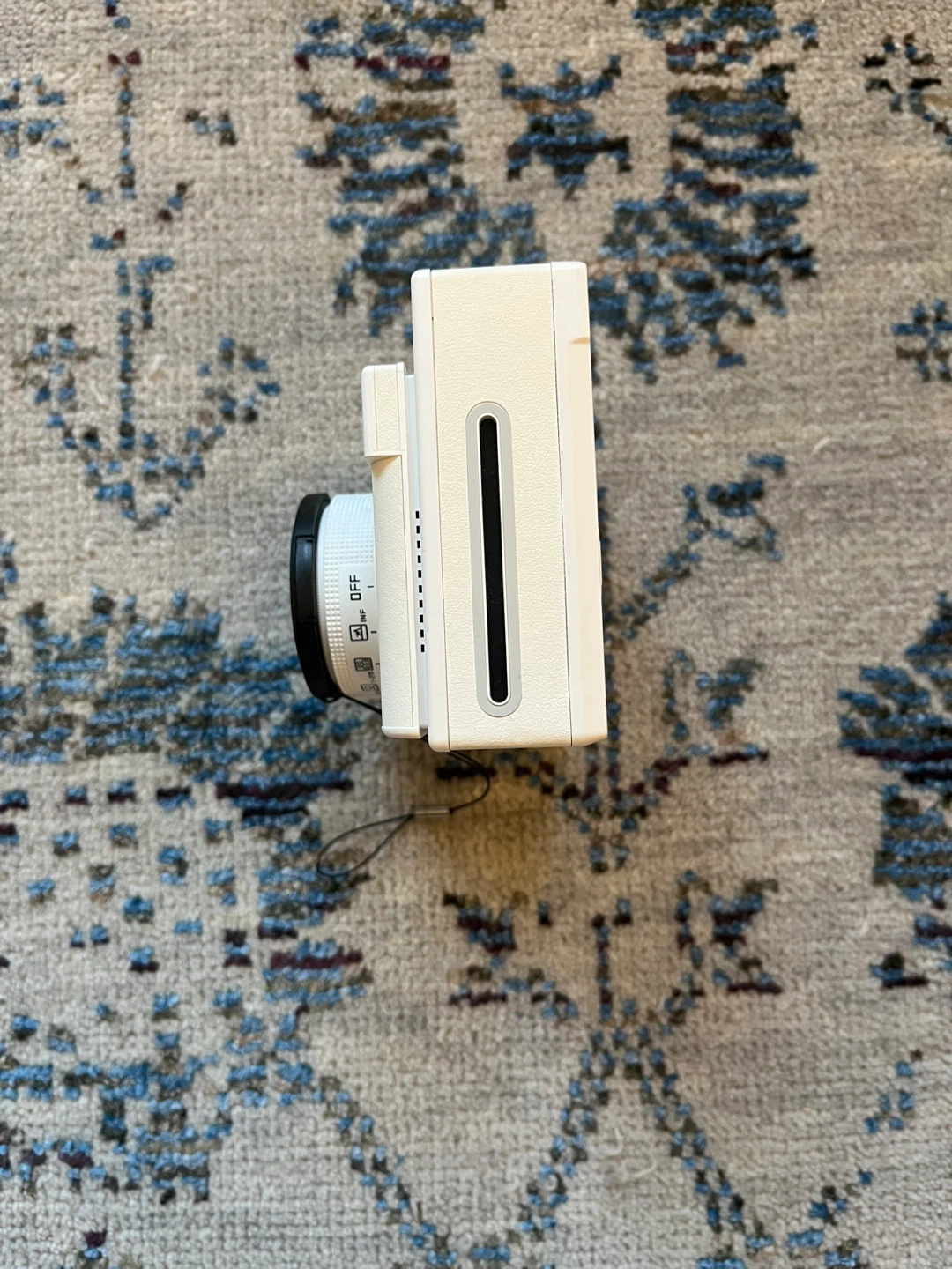 Lomography Lomo'Instant Adventure Challenge Camera - photo 4
