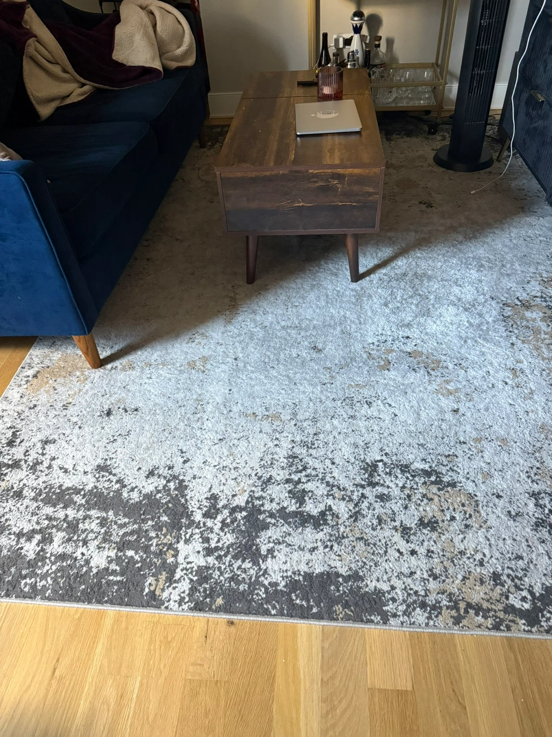 Abstract Pattern Area Rug