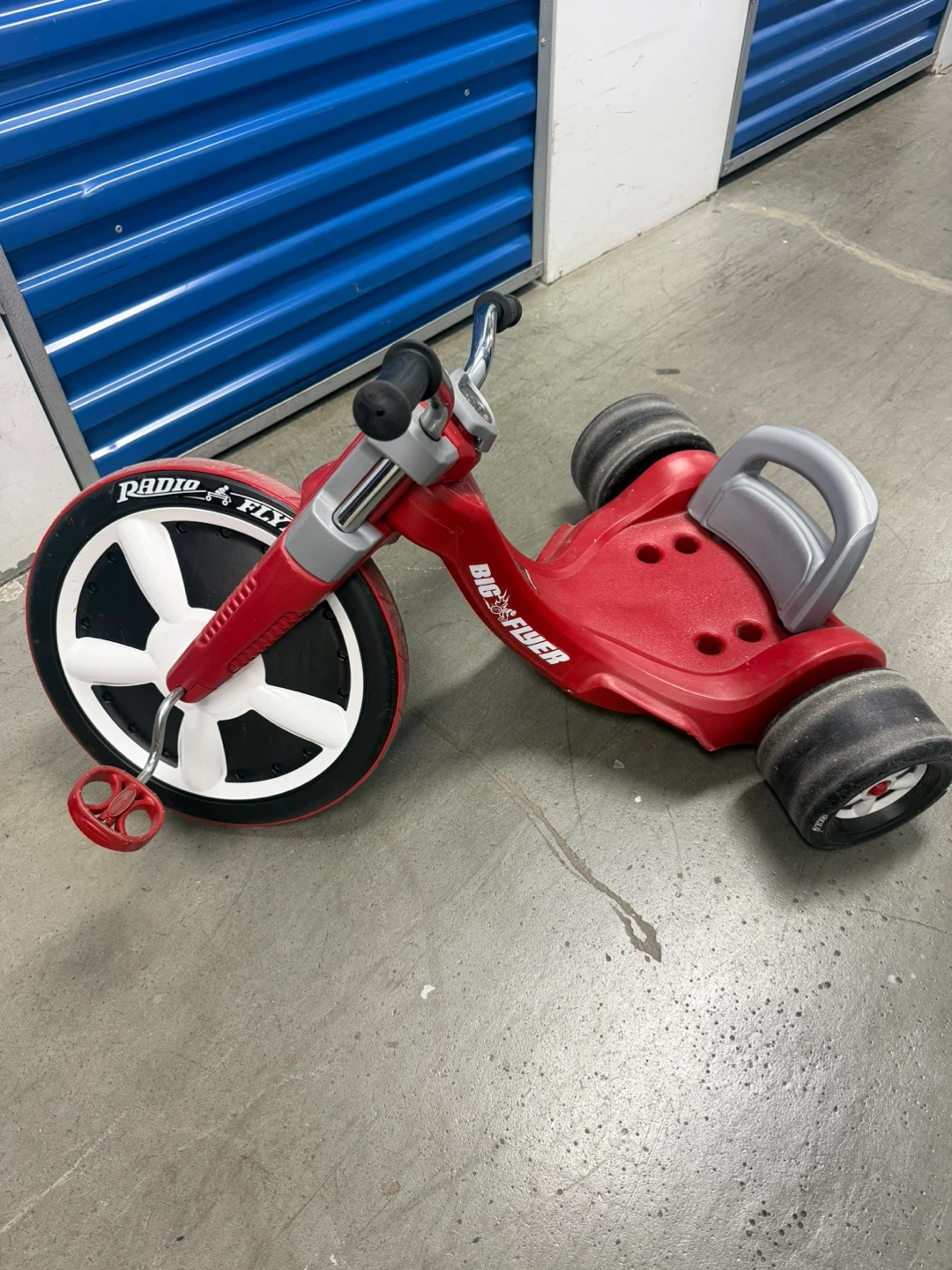 Radio Flyer Big Flyer Red Tricycle - photo 2