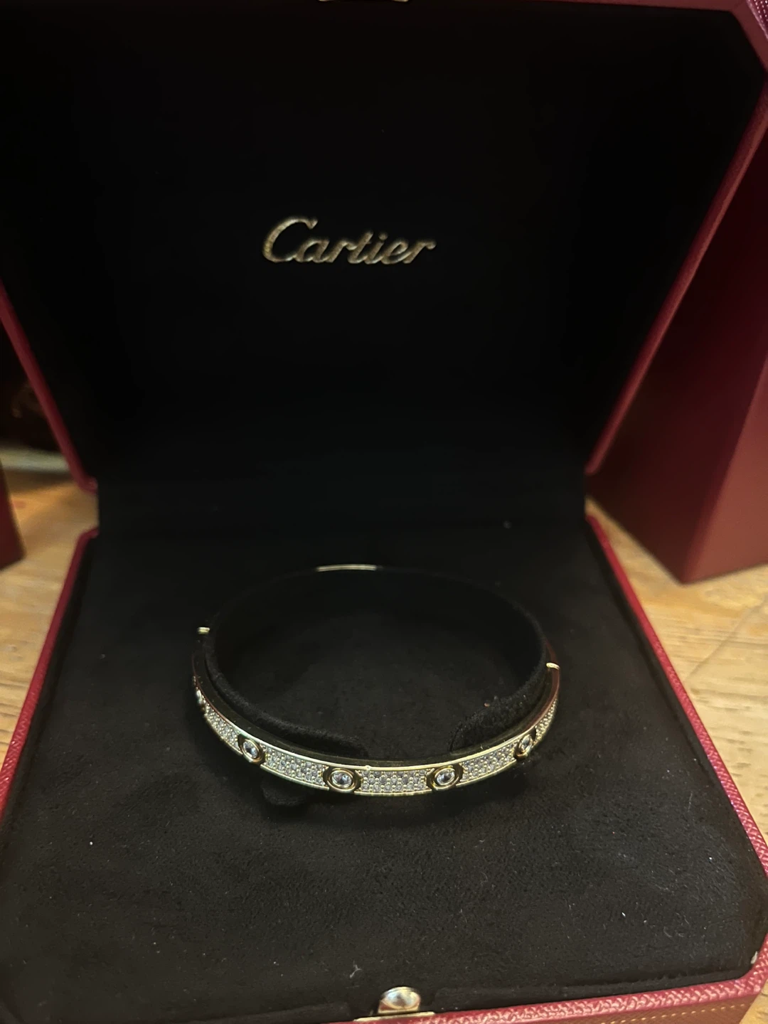 Cartier Love Bracelet with Diamonds - photo 2