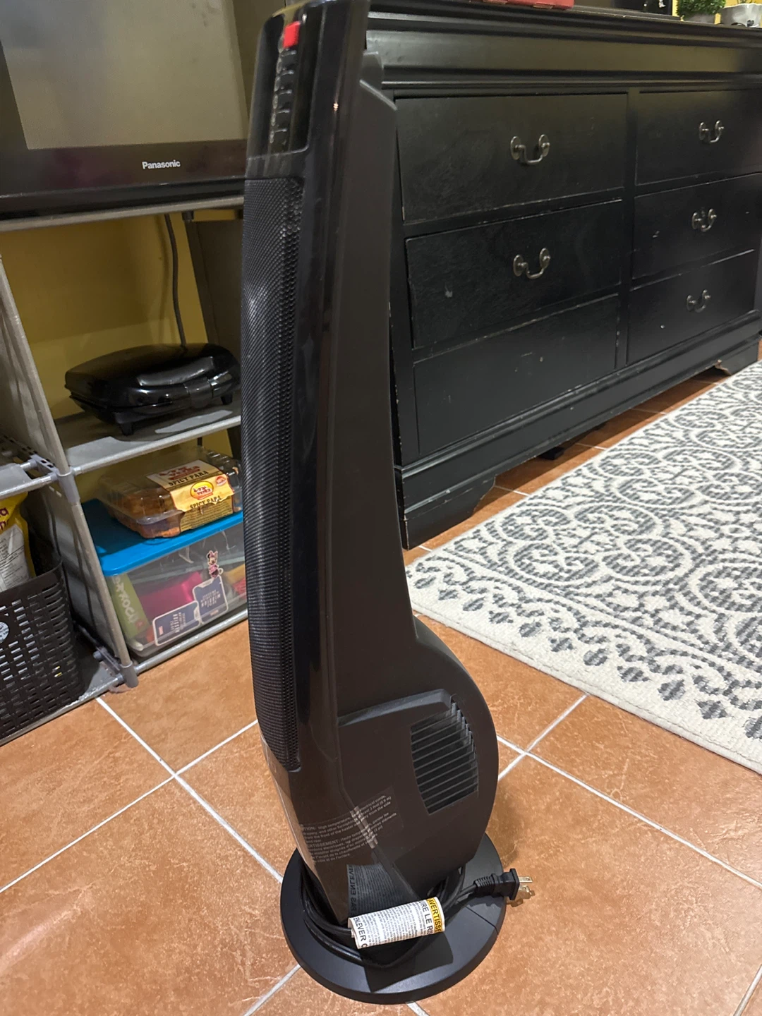 Lasko Black Tower Heater - photo 3