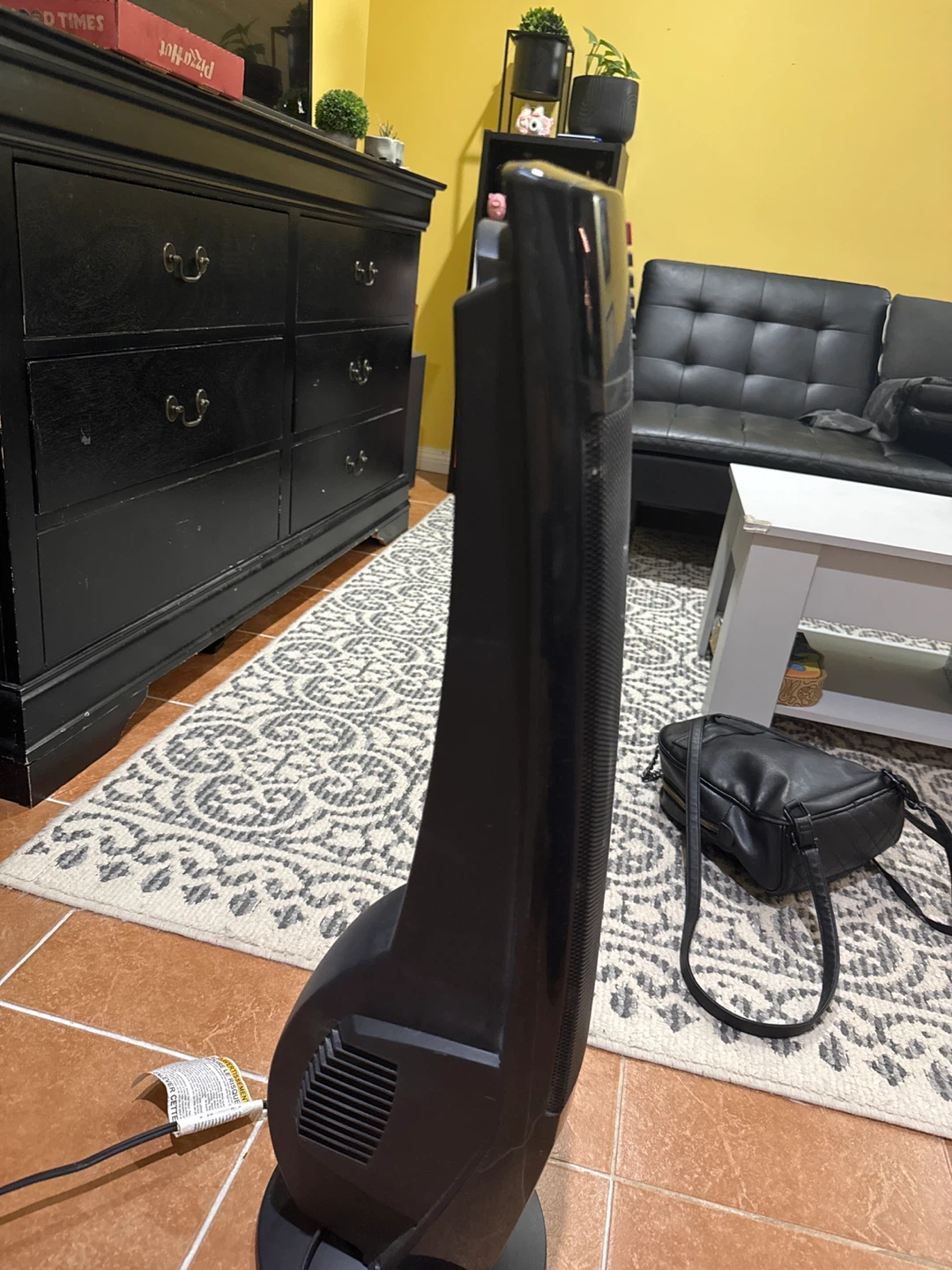 Lasko Black Tower Heater