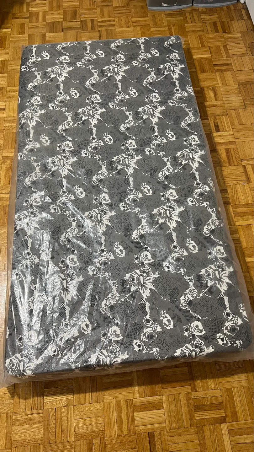 Single bed Mattress