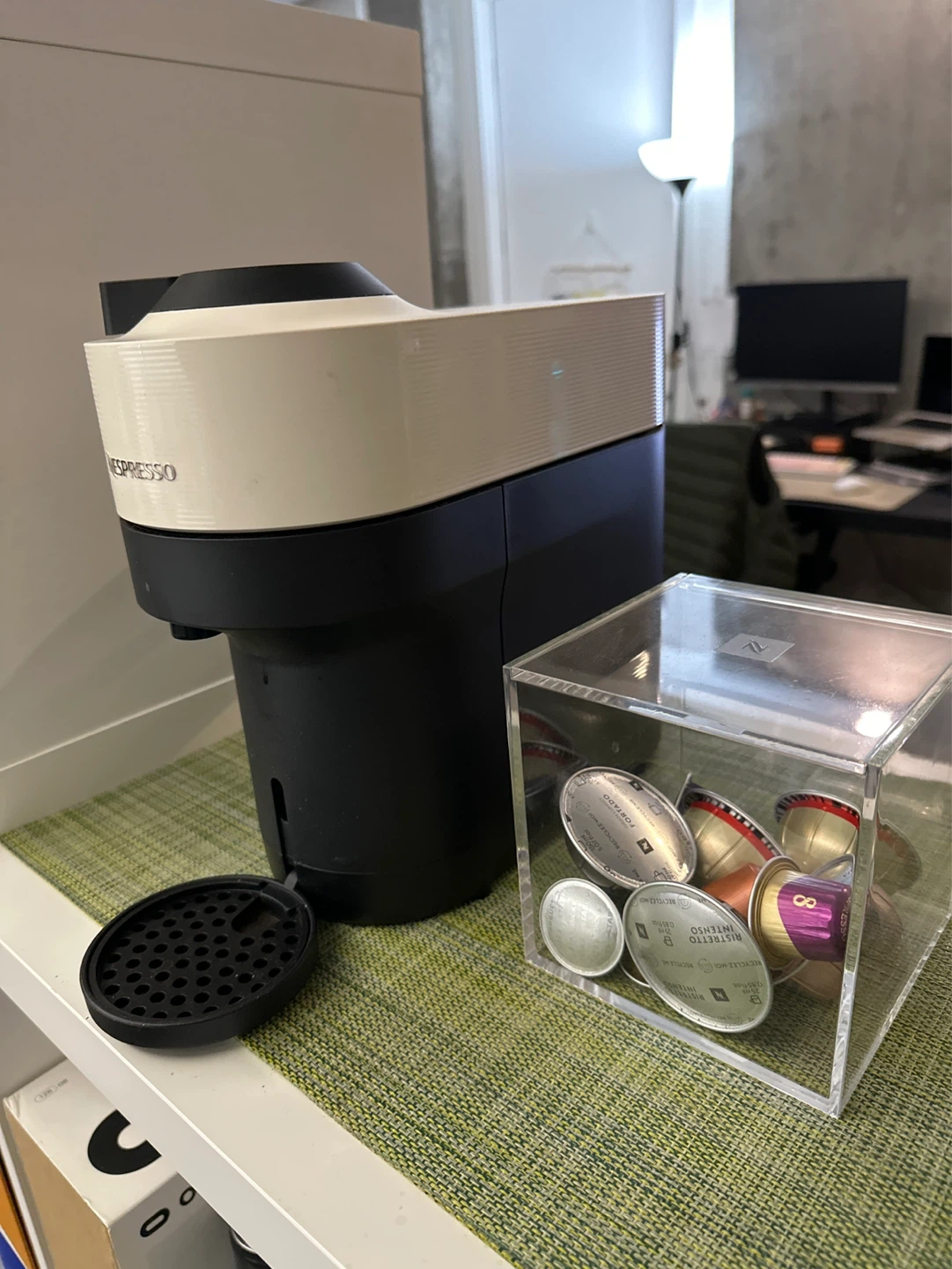 Nespresso Vertuo Coffee Machine - photo 2