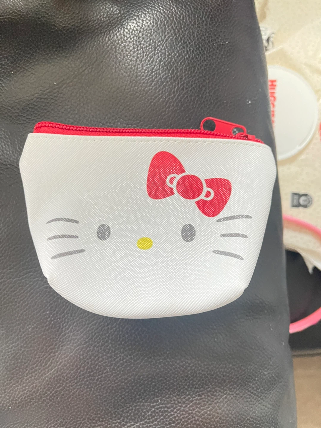 Hello Kitty White Coin Purse