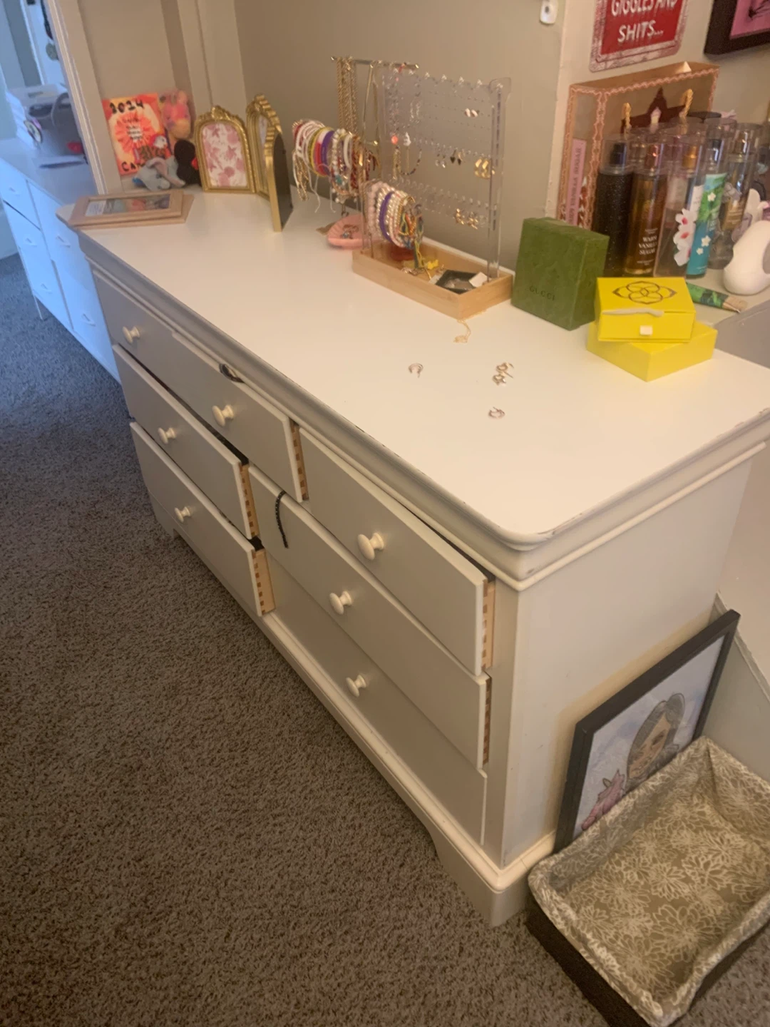 Free White Dresser-U Pick Ip