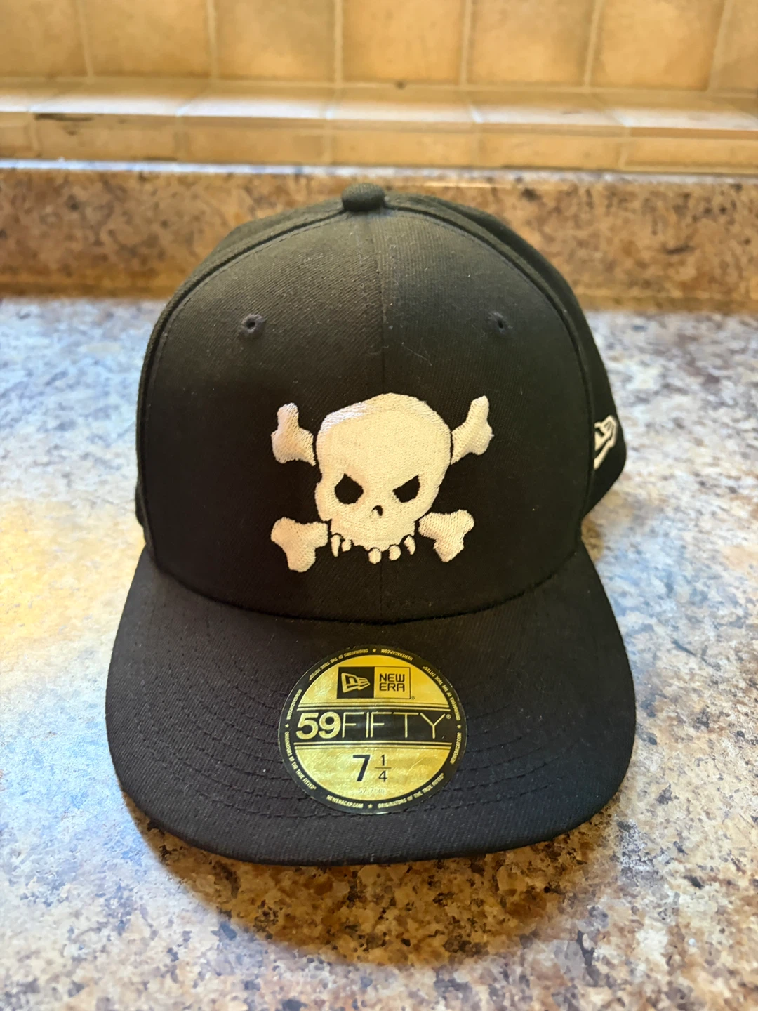 Supreme New Era Skull & Crossbones Fitted Hat - photo 2