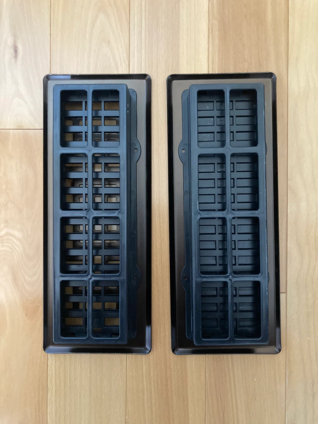 Two Decorative Vent Covers - photo 2