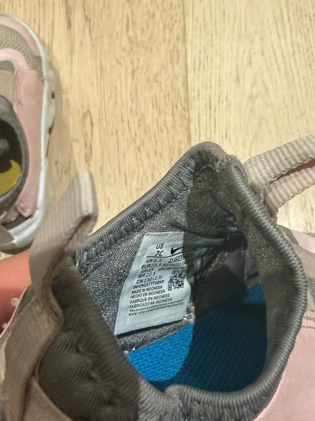 Nike Toddler Shoes - photo 5