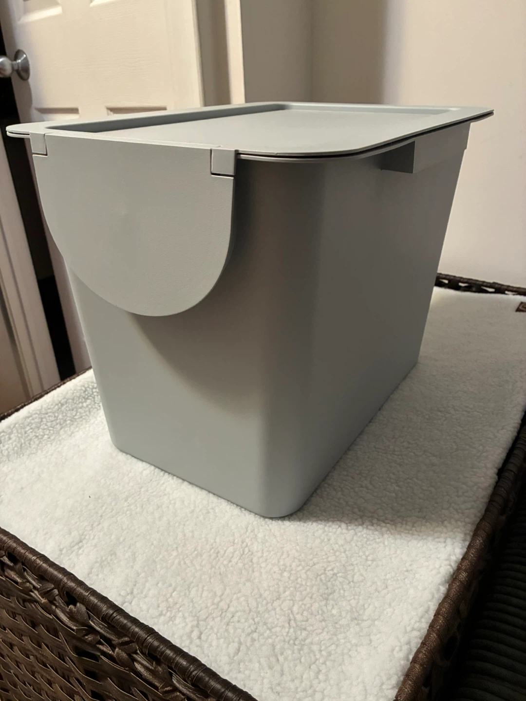Bin with Lid - photo 2