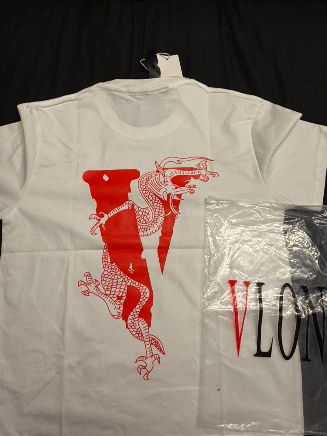 Brand new VLONE White Dragon Print T-Shirt Size M - photo 2