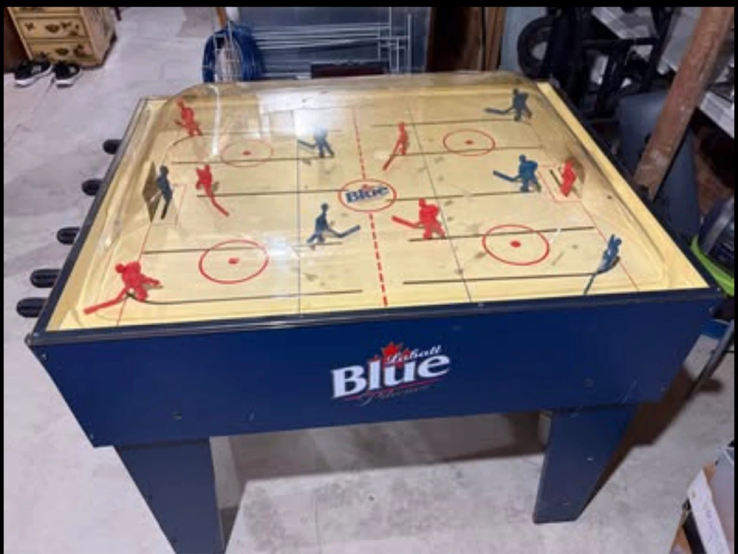 Vintage Labatt Blue Bubble Hockey Table - photo 2