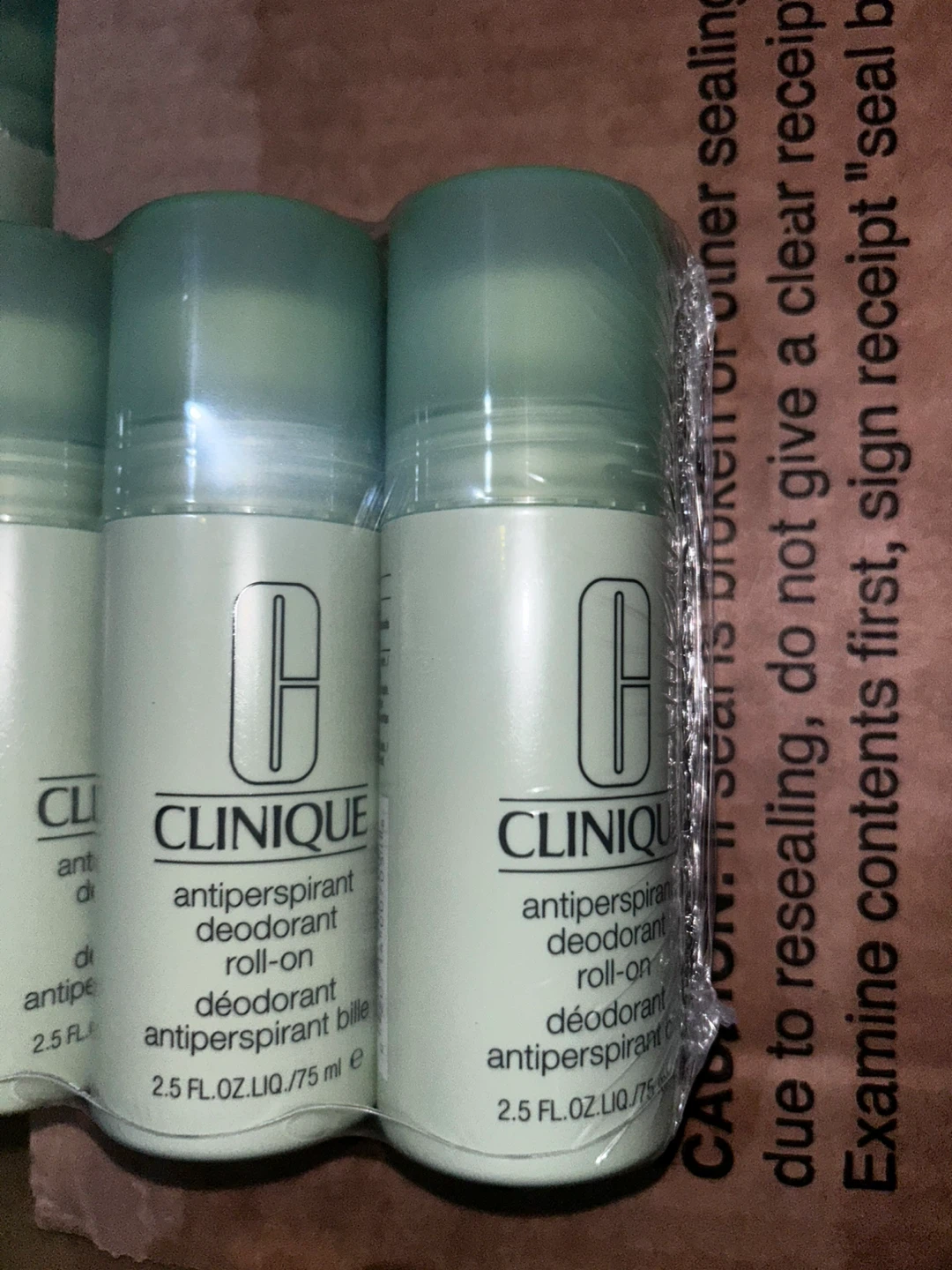 Clinique Antiperspirant Deodorant Roll-On - photo 2