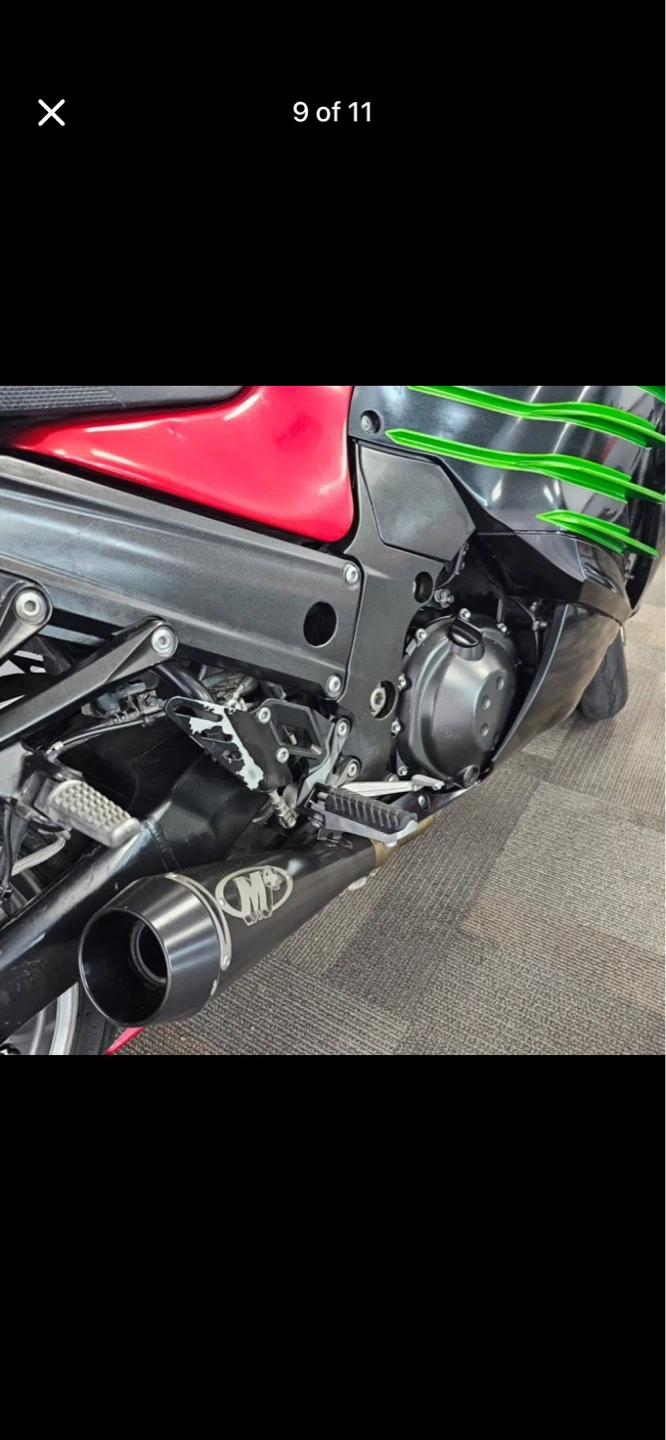 Kawasaki Ninja Motorcycle - photo 2