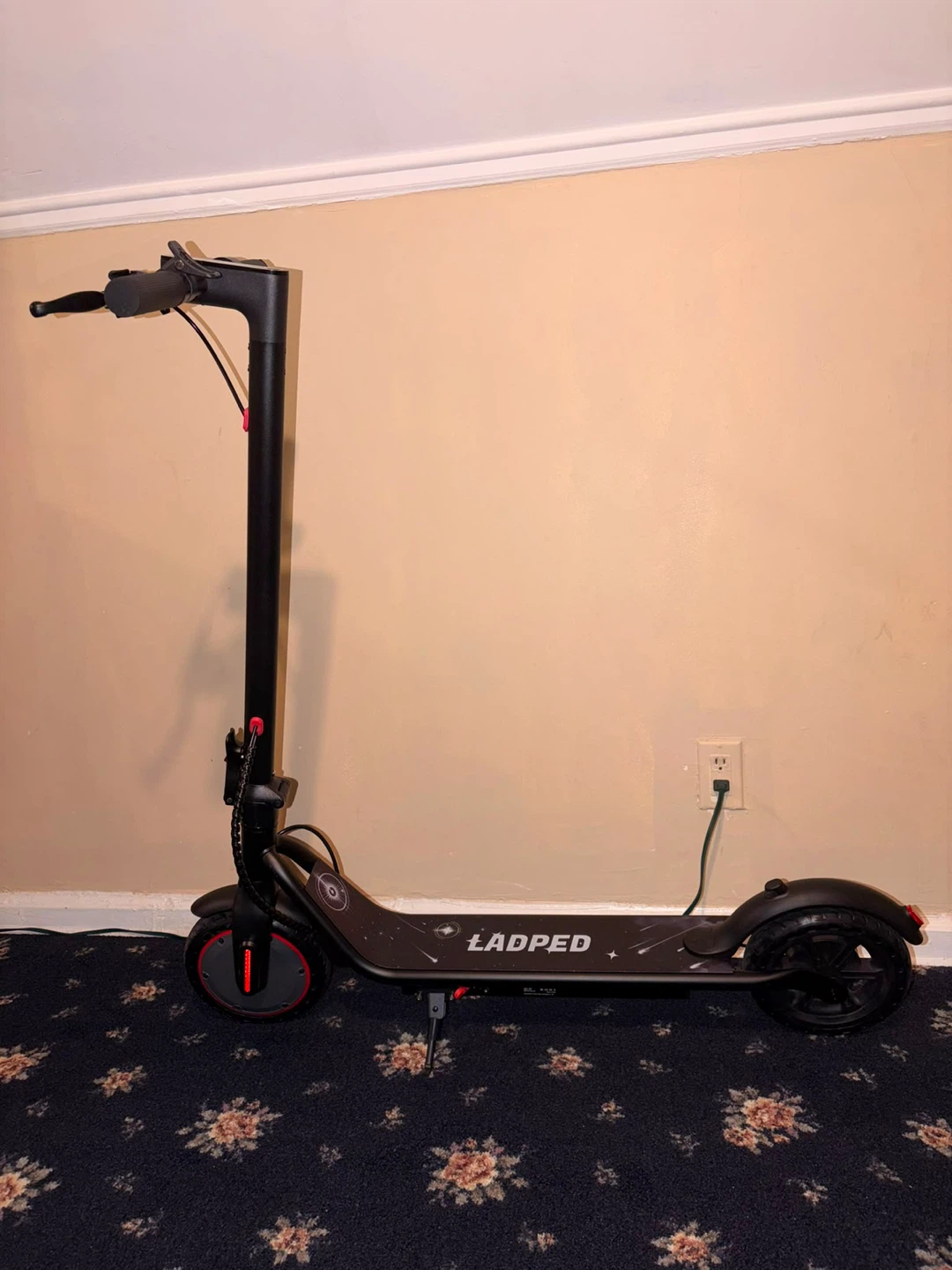 Ladped Electric Scooter - photo 5