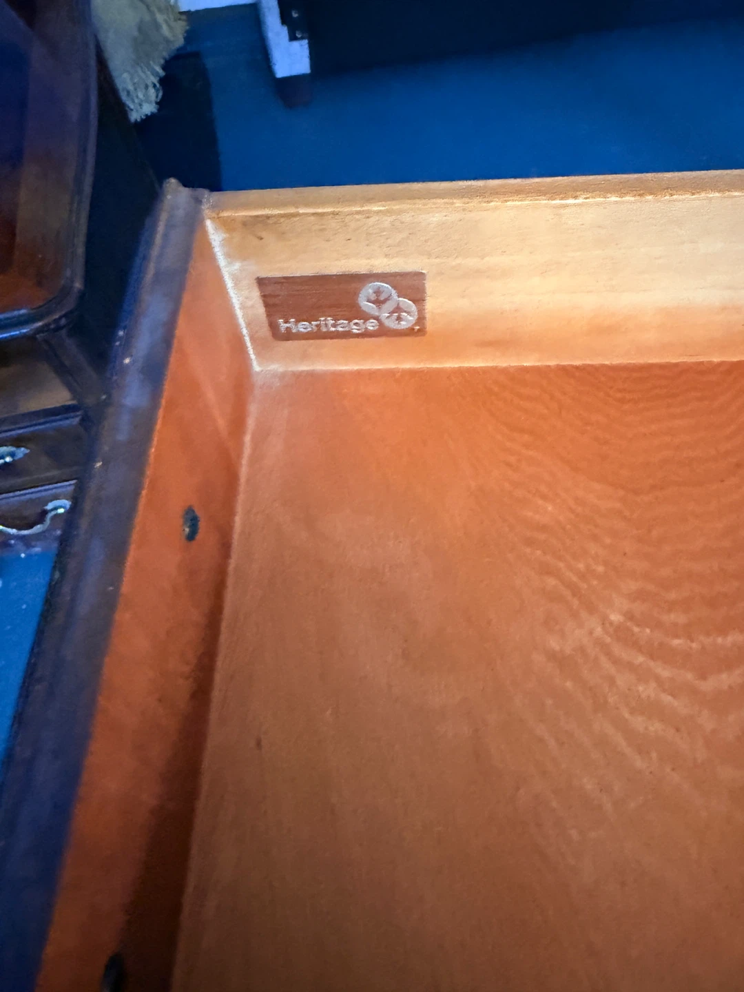 Drexel Heritage 3-Drawer Nightstand - photo 5