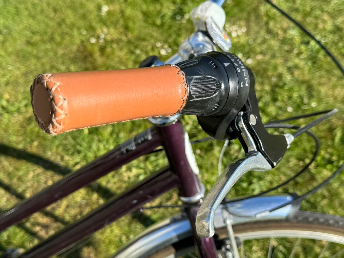 Schwinn 7-Speed Hybrid Bike - Medium Frame - photo 3