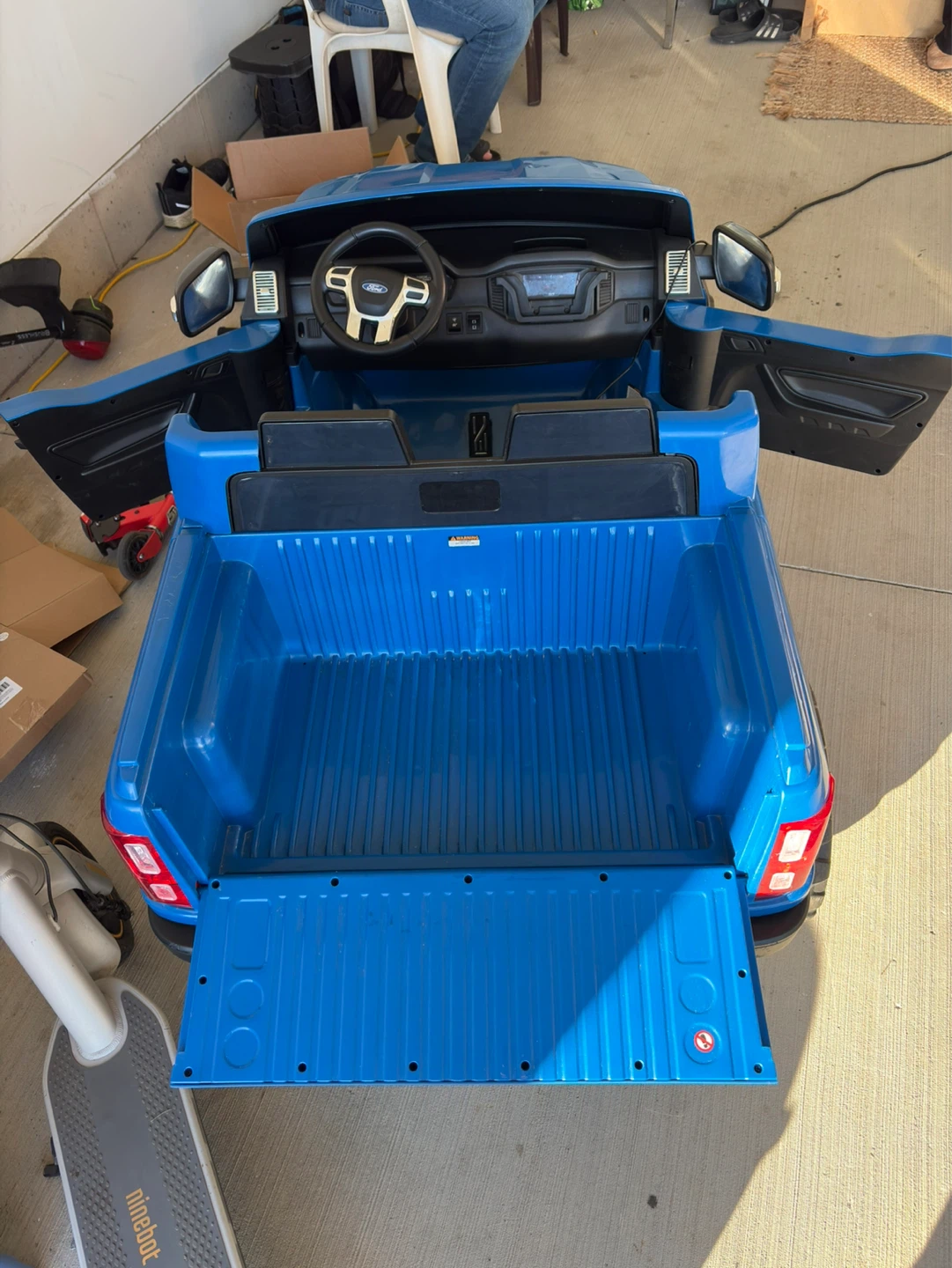 Ford Ranger Ride-On Toy Truck - Blue - photo 5