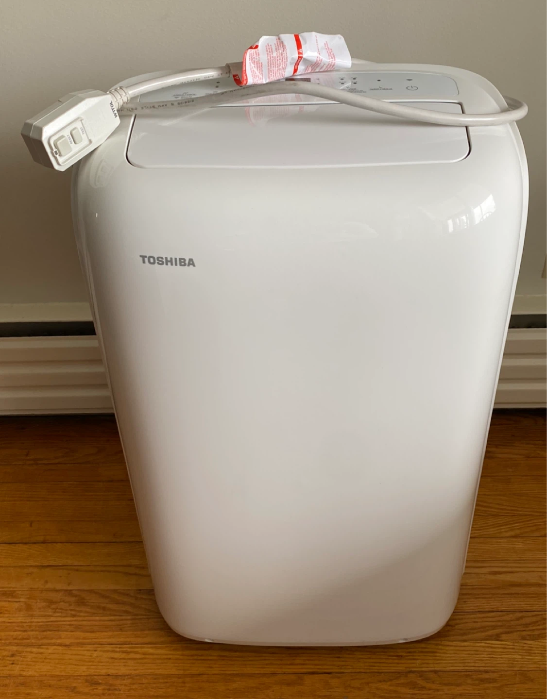 PORTABLE A/C UNIT *PLEASE READ INFO*