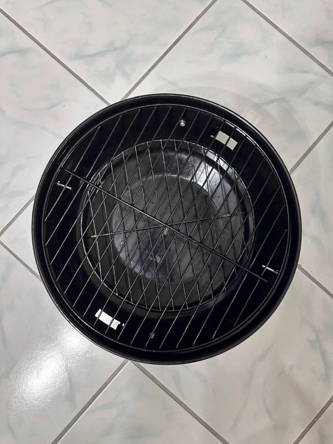 Portable 16” Charcoal Kettle BBQ Grill - photo 2