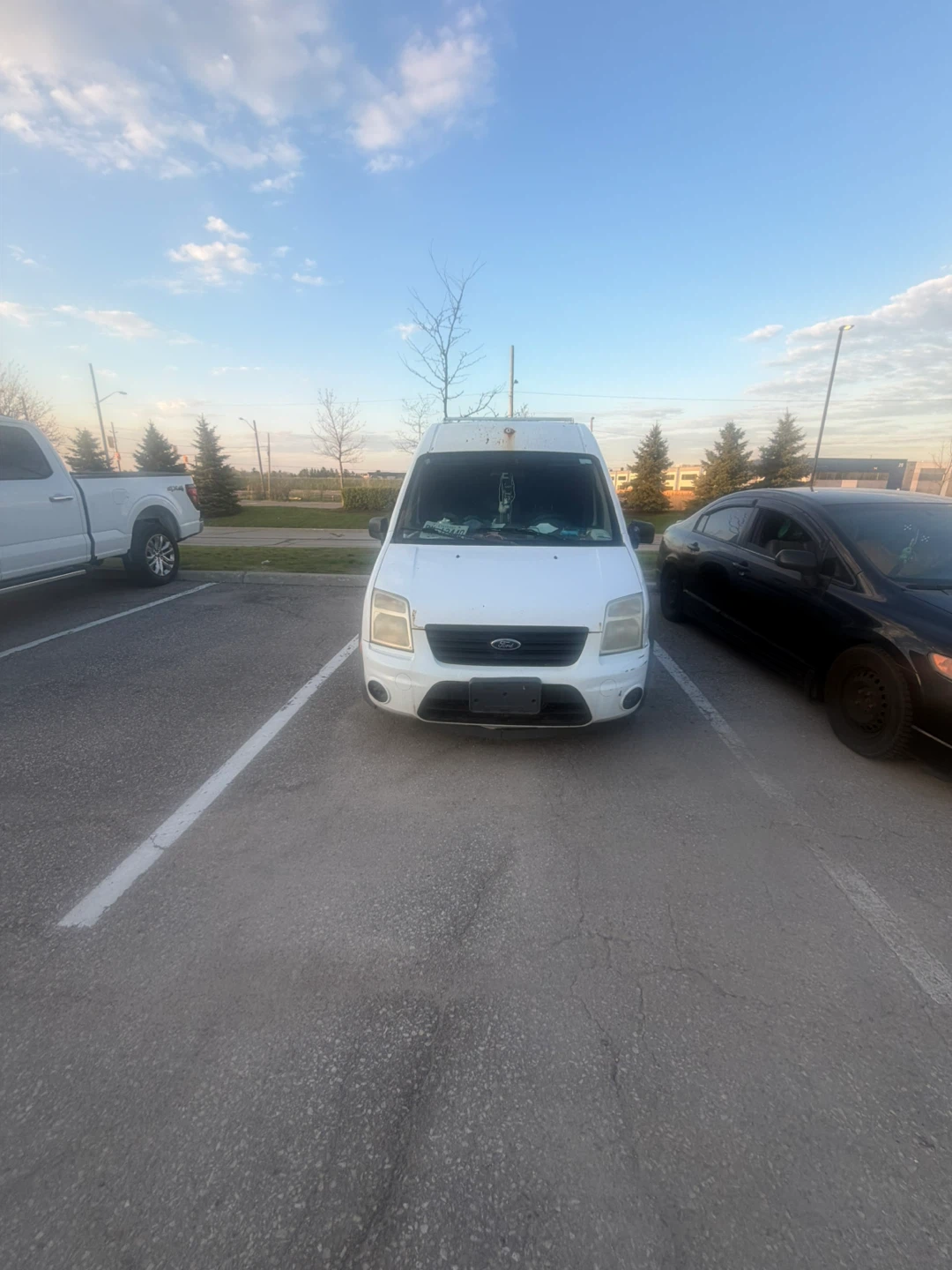 White Ford Transit Connect Van