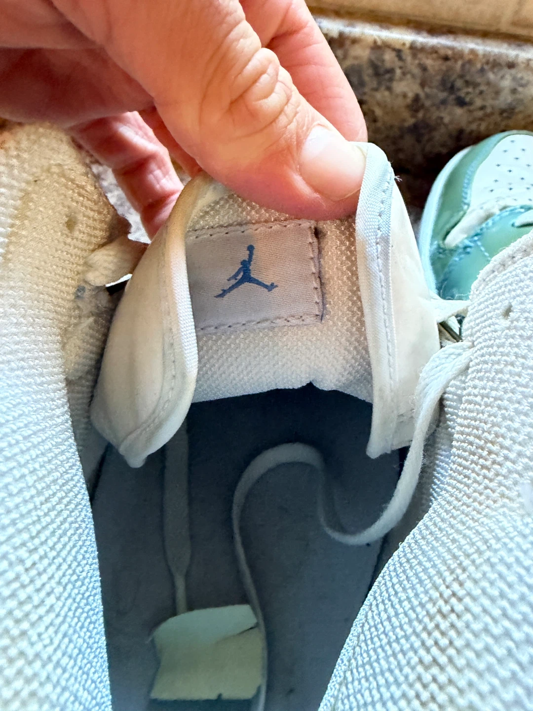 Air Jordan 1 Mid SE "Light Green" Size 12 - photo 4
