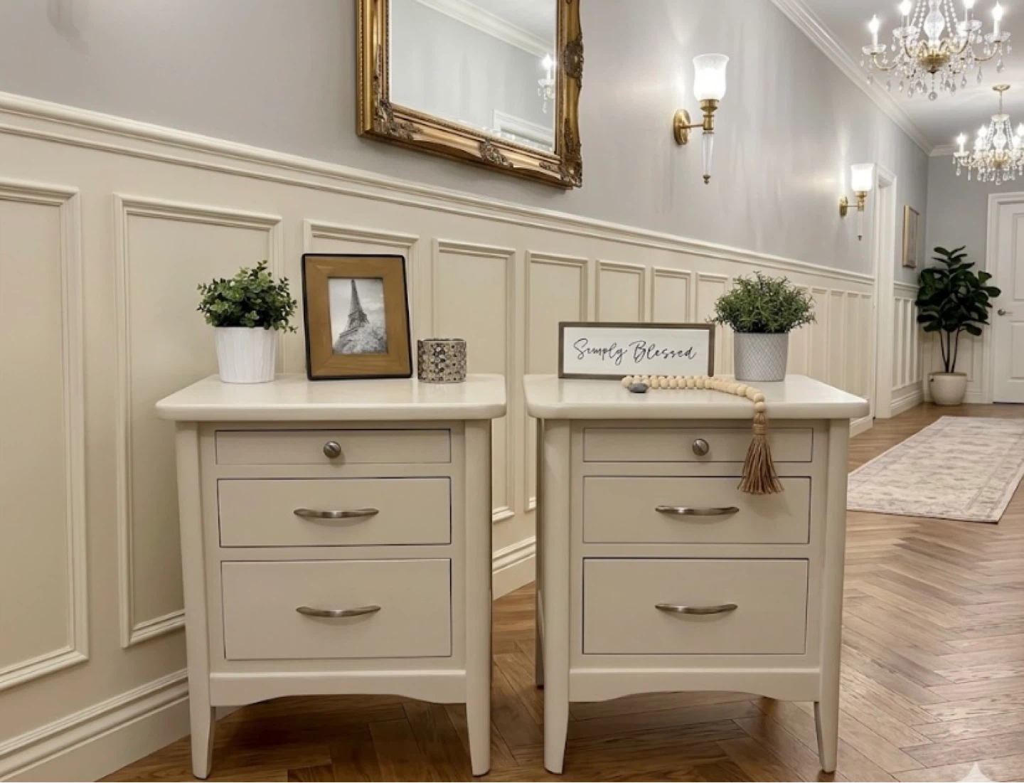 Hardwood King Nightstands Cashmere & Silver