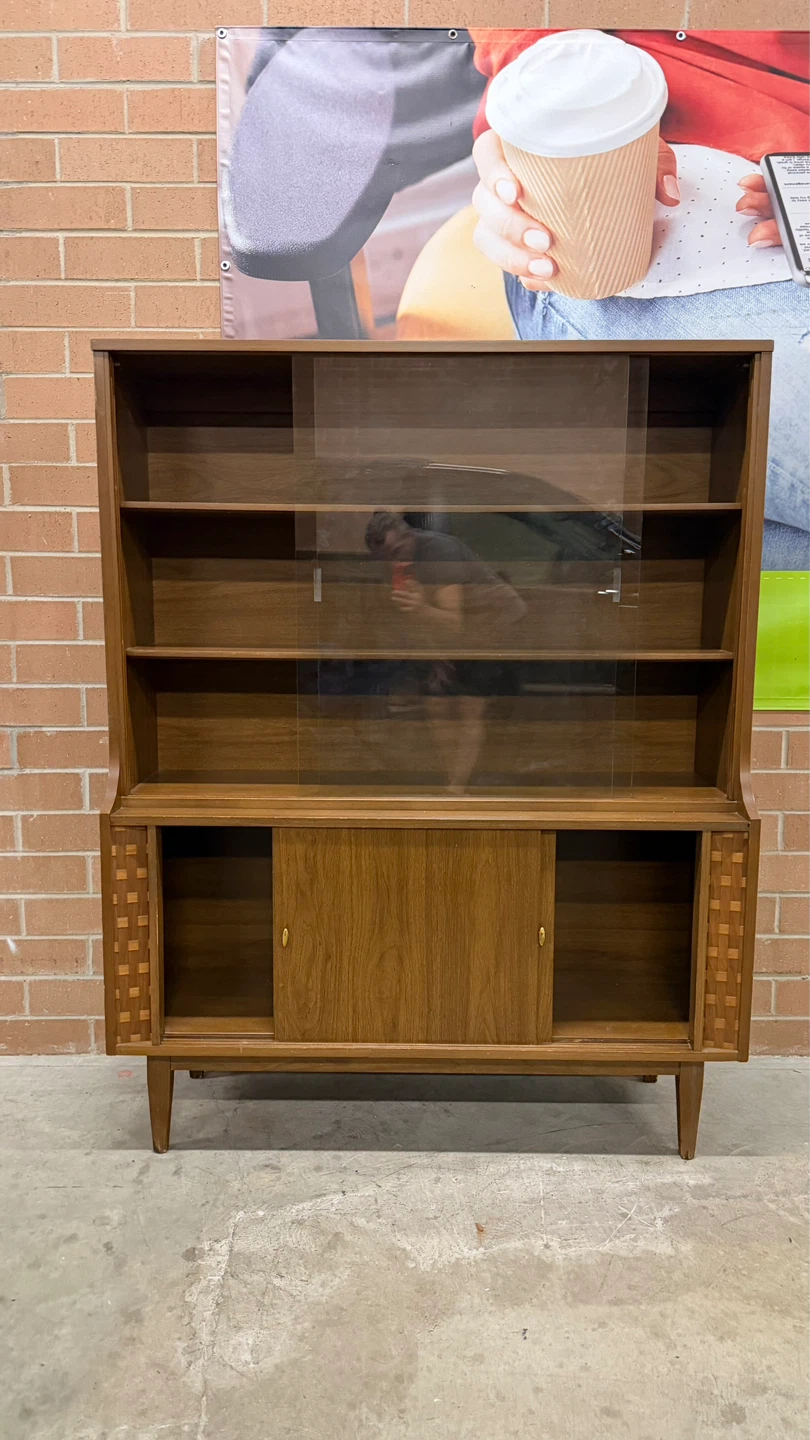 Vintage Mid-Century Display Cabinet - photo 4