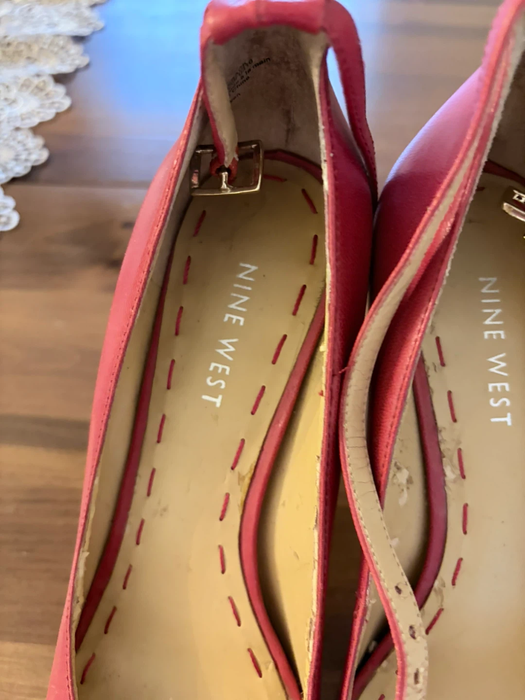 Women’s Nine West red leather shoes size 6.5 - photo 2
