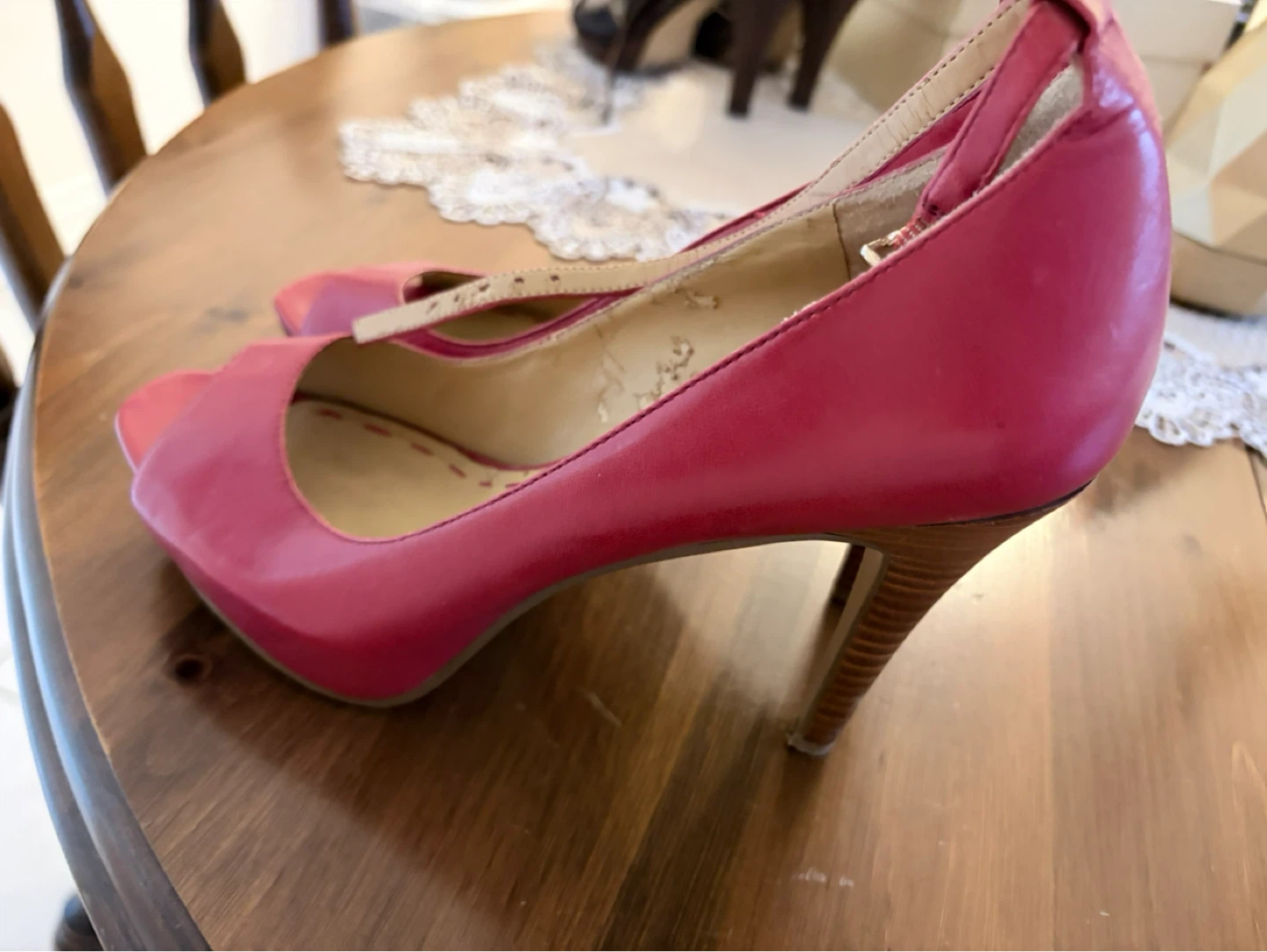 Women’s Nine West red leather shoes size 6.5 - photo 3