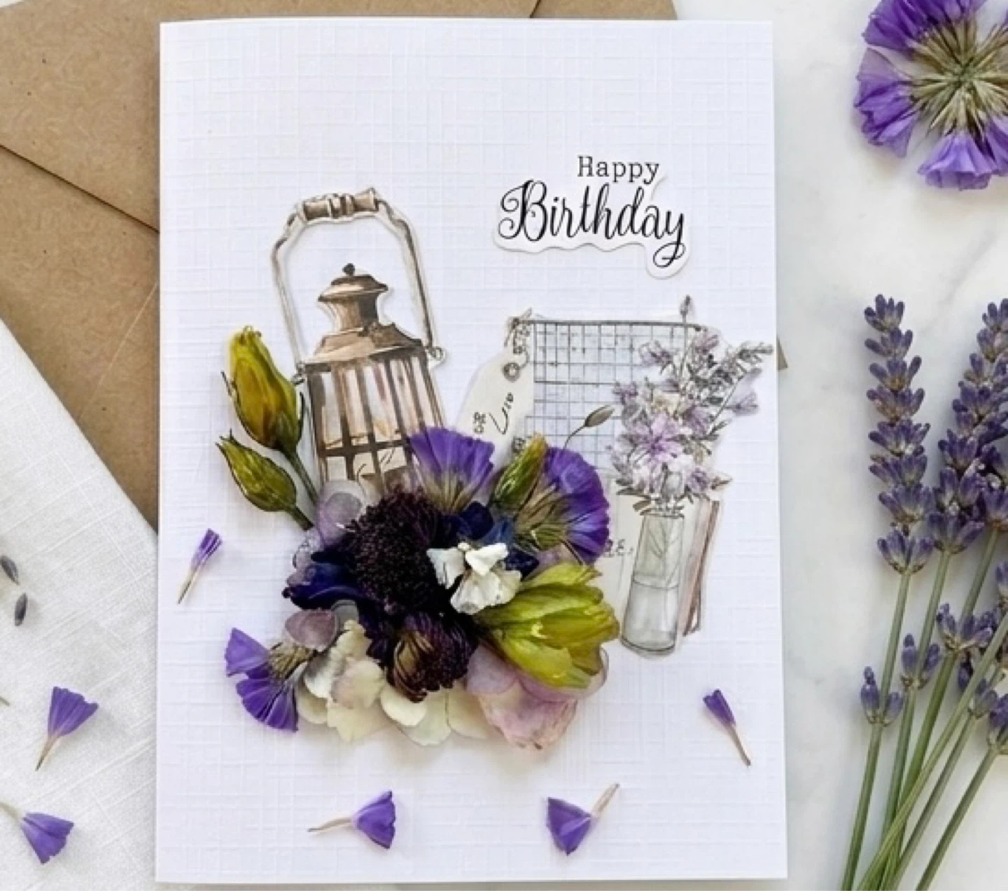 Handmade Dried Flower Birthday Card - photo 3