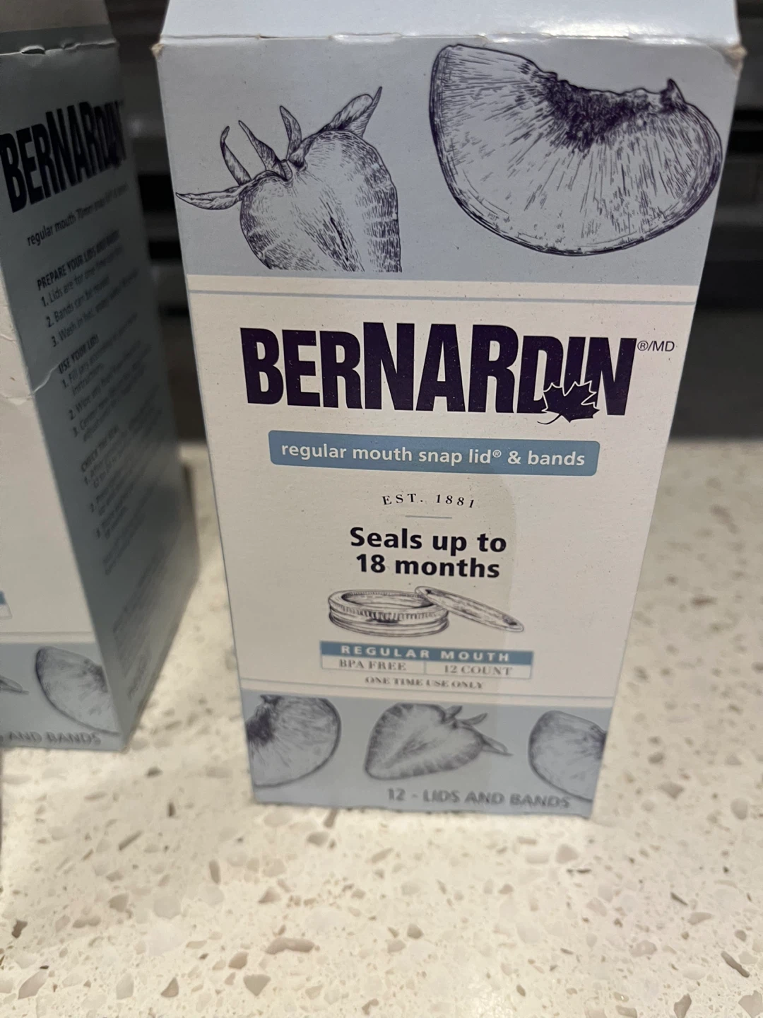 4 boxes Bernardin Regular Mouth Snap Lids & Bands - photo 2