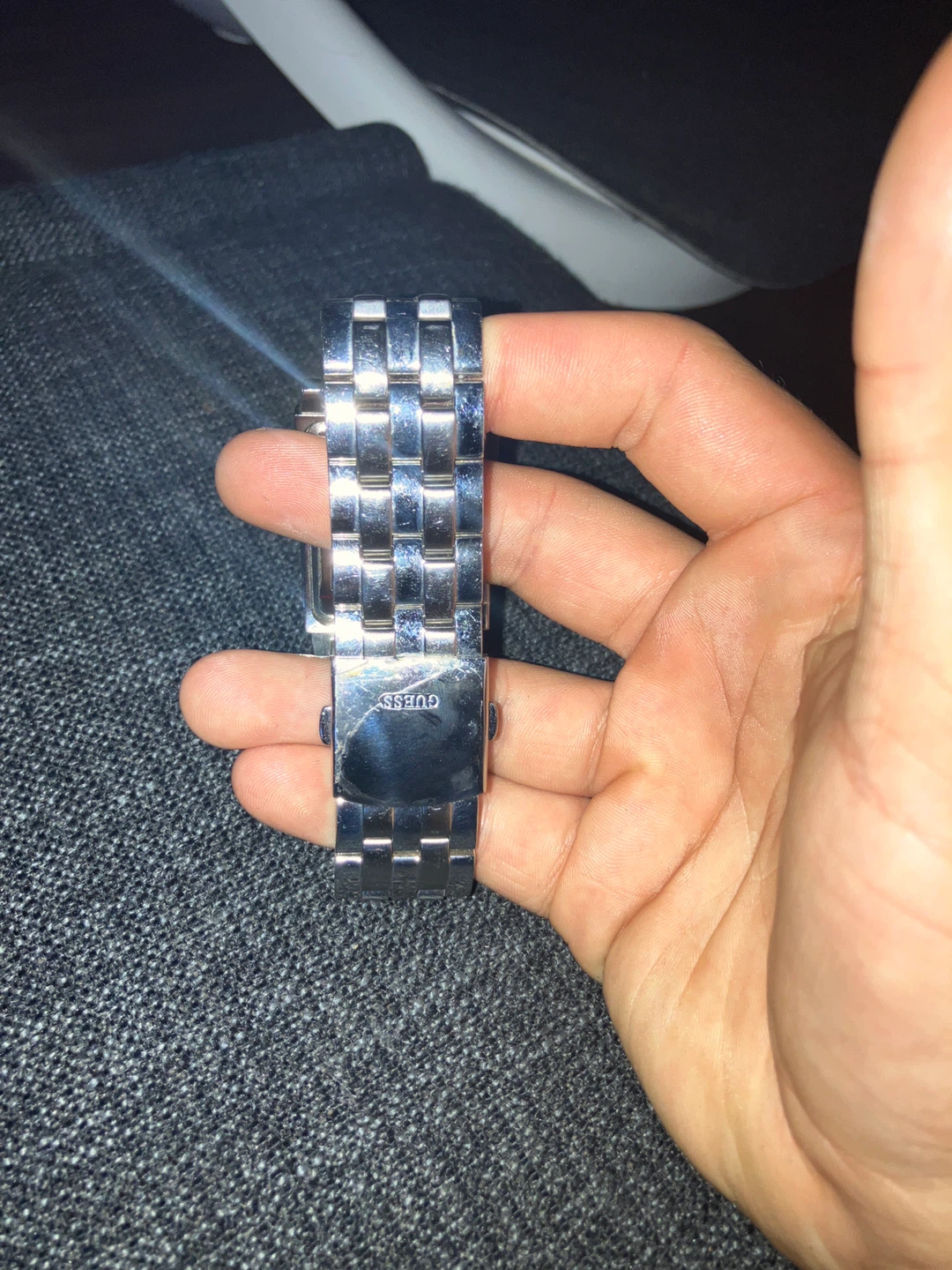 guess watch silver tone stainless steel - photo 2