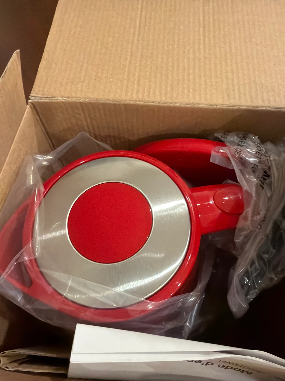 Salton Electric Cordless Kettle - Red - photo 2