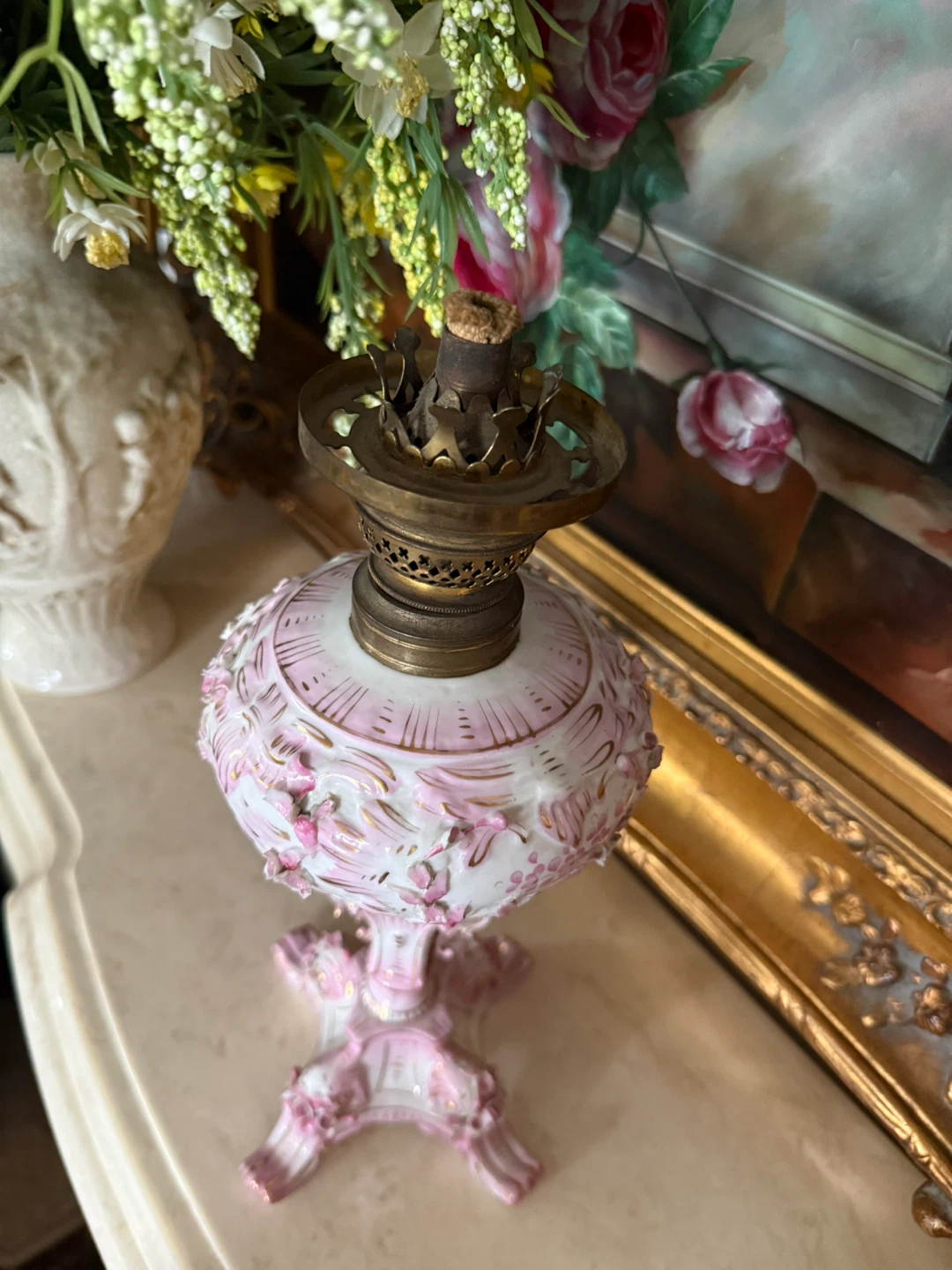 Antique Pink Floral Oil Lamp - photo 2