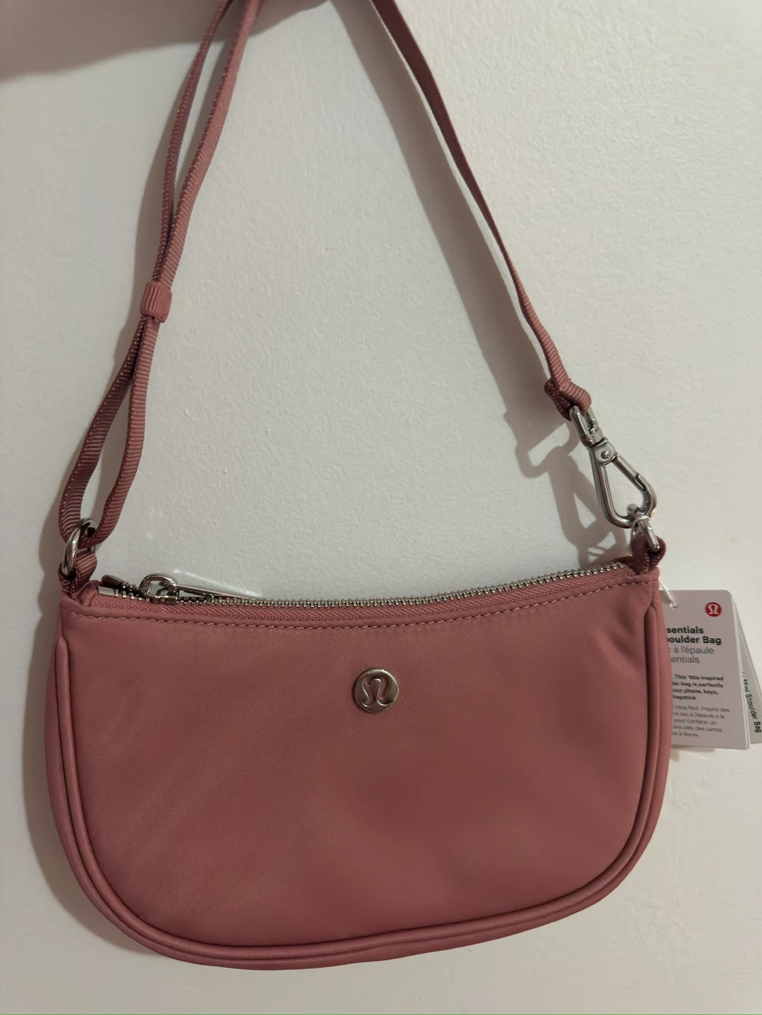 Lululemon City Essential shoulder Bag