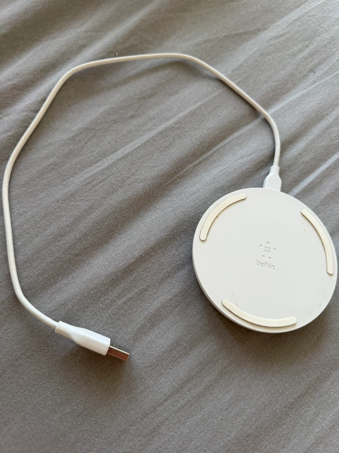 Belkin BOOST CHARGE Wireless Charging Pad 15W - photo 3