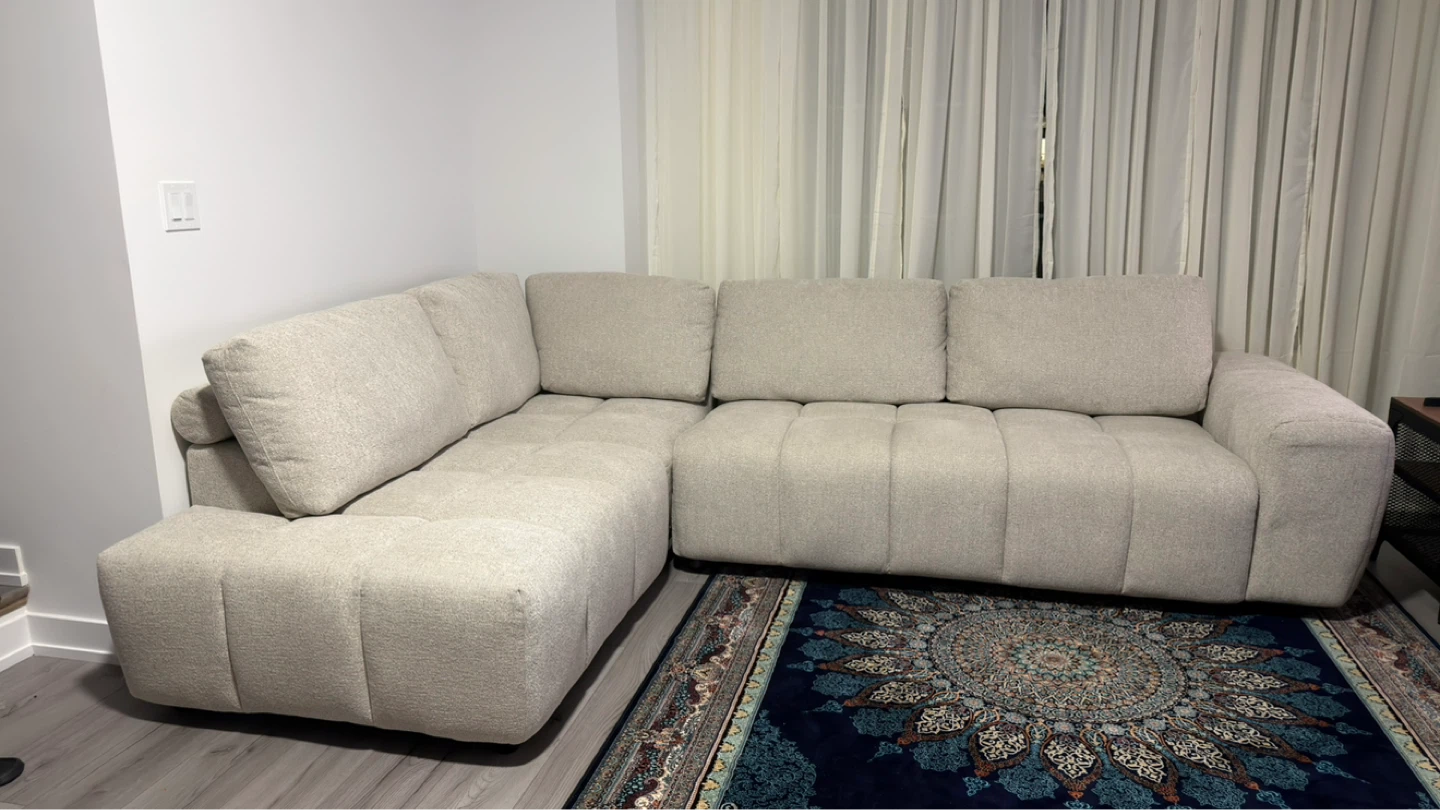 Designer Right Facing Sectional Sofa