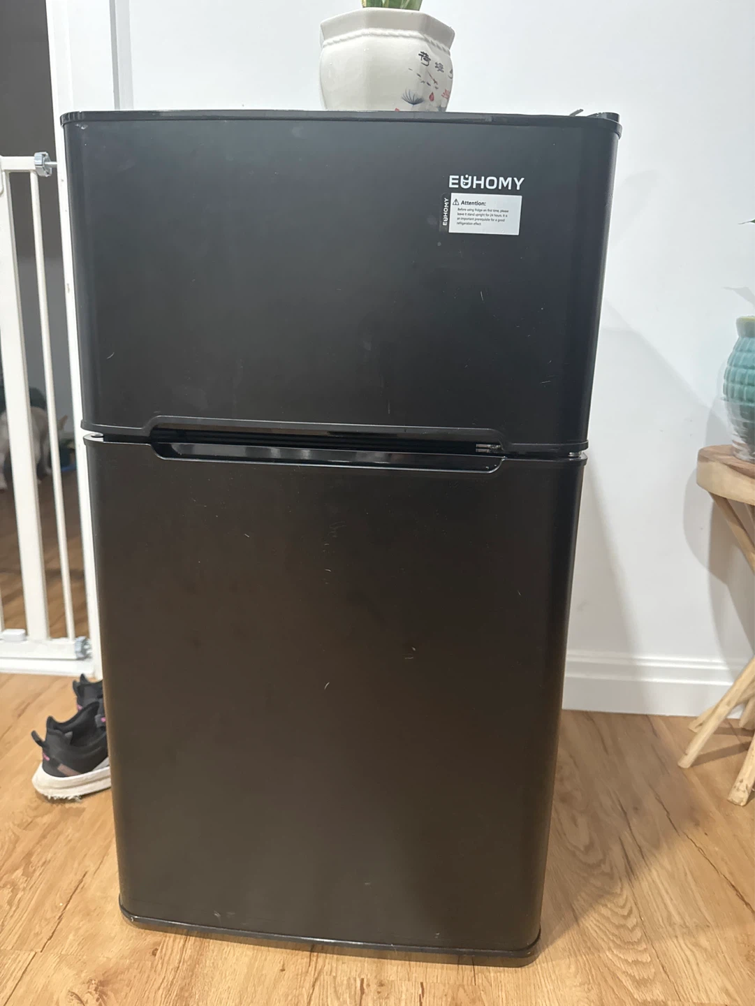 EUHOMY Compact Refrigerator