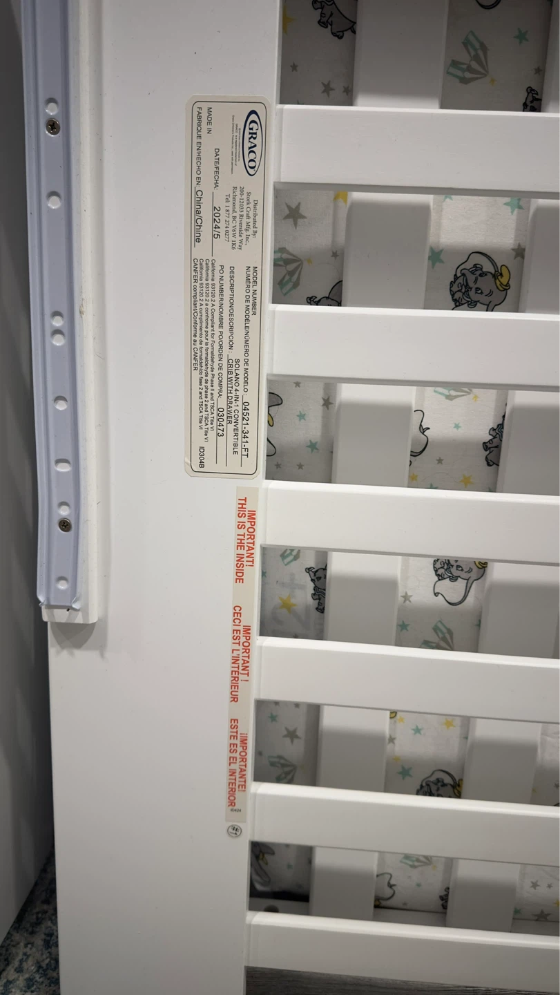 Graco Crib with Drawer and Mattress - photo 4
