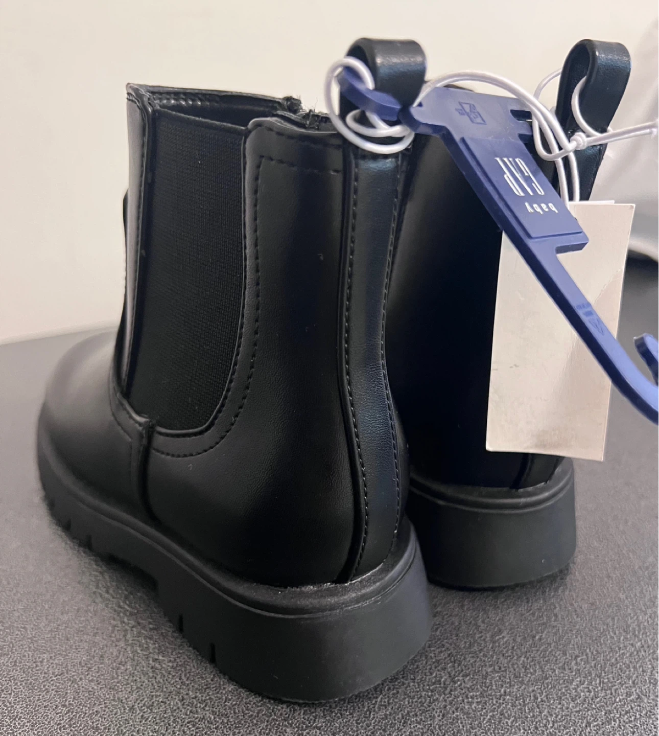 Gap Kids Black Chelsea Boots – Toddler Size 9 – BNWT - photo 2