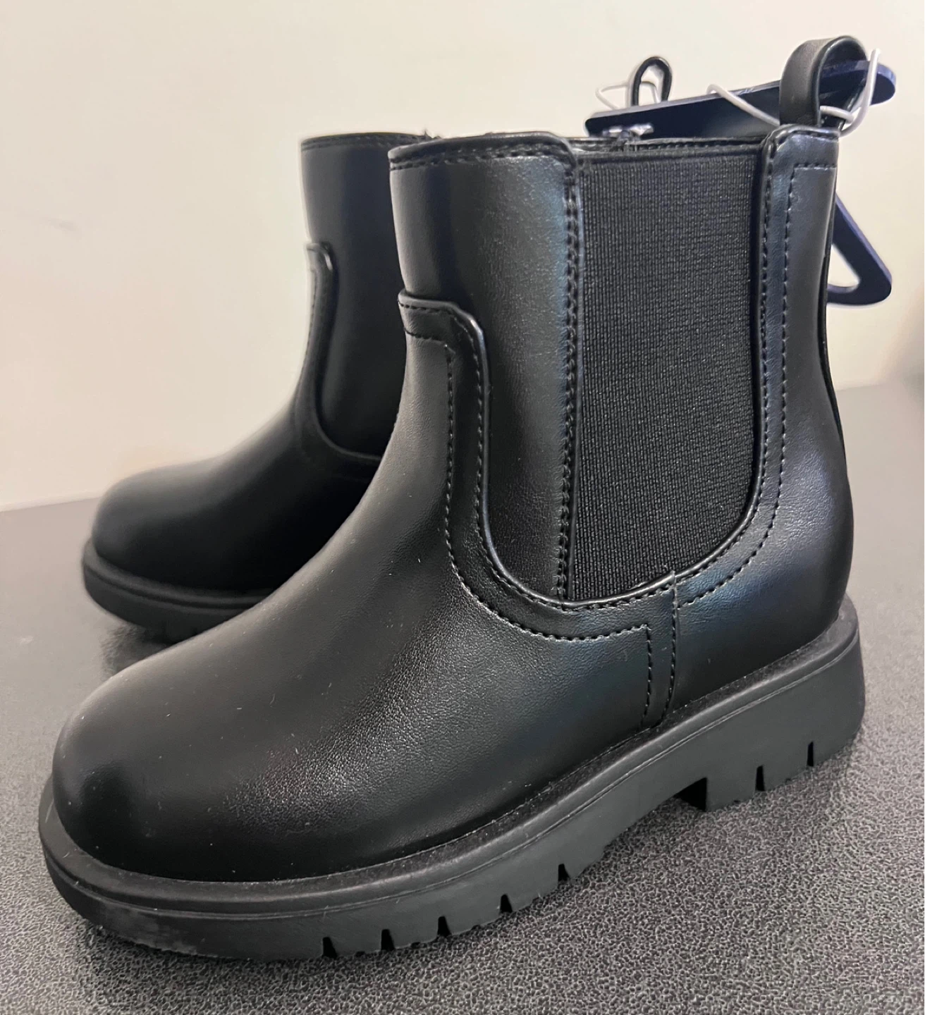 Gap Kids Black Chelsea Boots – Toddler Size 9 – BNWT - photo 3