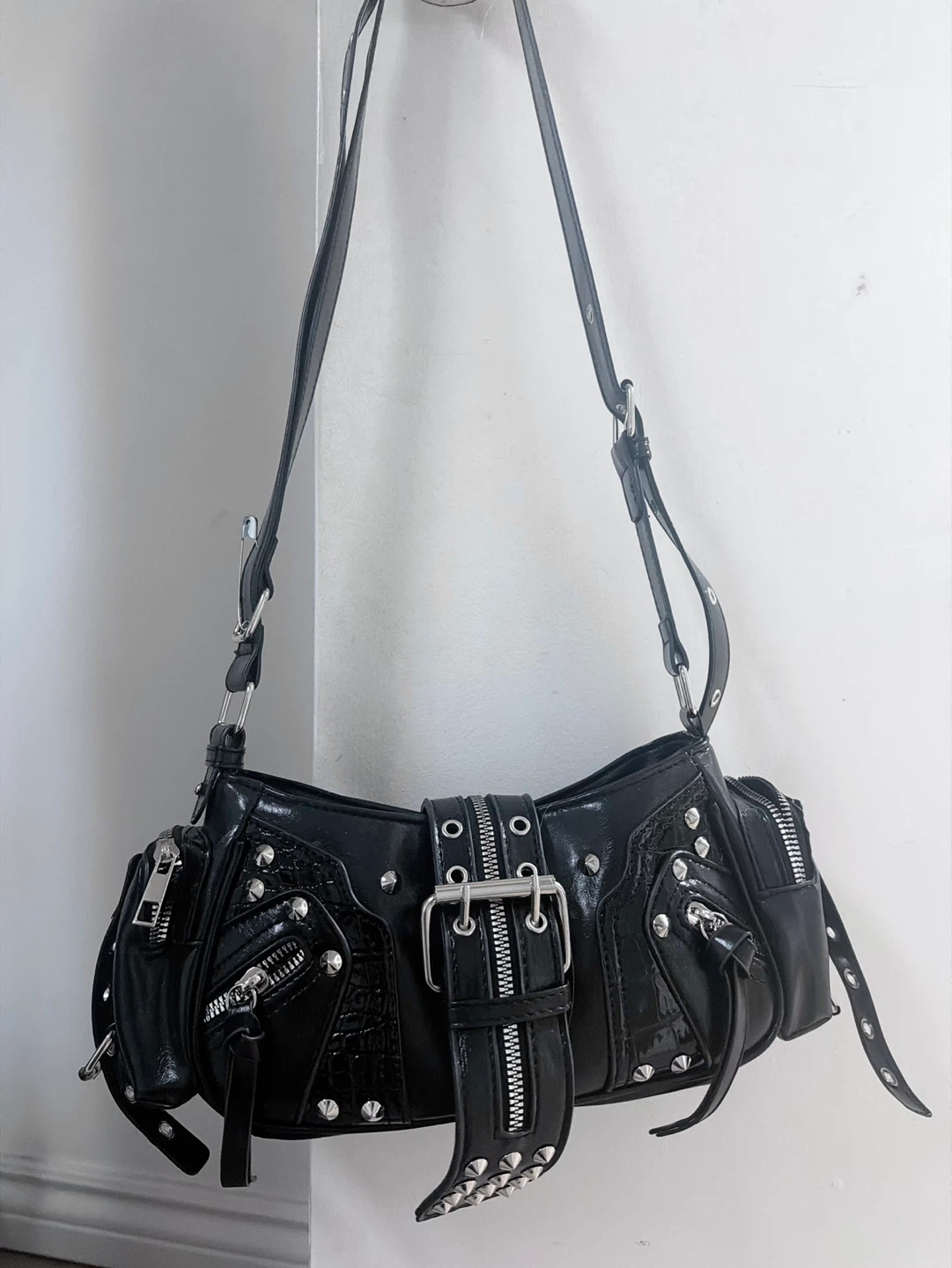 Black Y2K Shoulder Bag