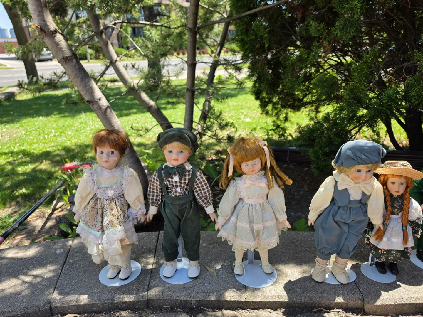 Collection of 10 Vintage Porcelain Dolls - photo 4