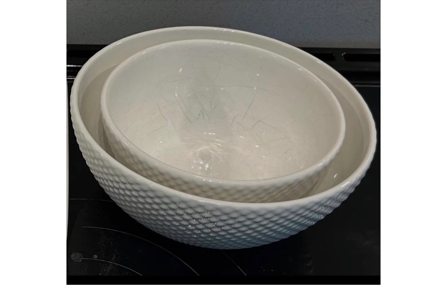Set of 7 ps - White Ceramic Bowls and Rolling Pin - photo 3