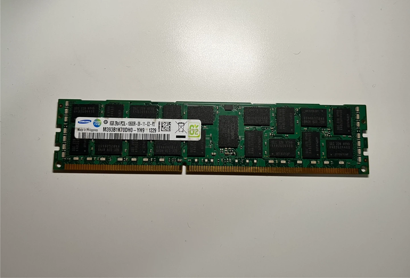 Samsung 8GB DDR4 RAM Stick - photo 2